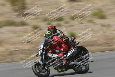 media/Apr-20-2025-AHRMA (Sun) [[393a79c373]]/Race/Group 3/Turn 4b/